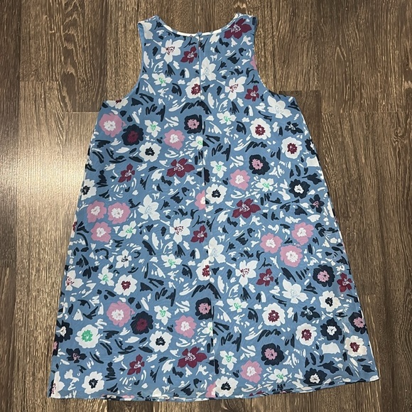 Loft Floral Sleeveless flowy peephole back closure Dress in Blue - Picture 2 of 5